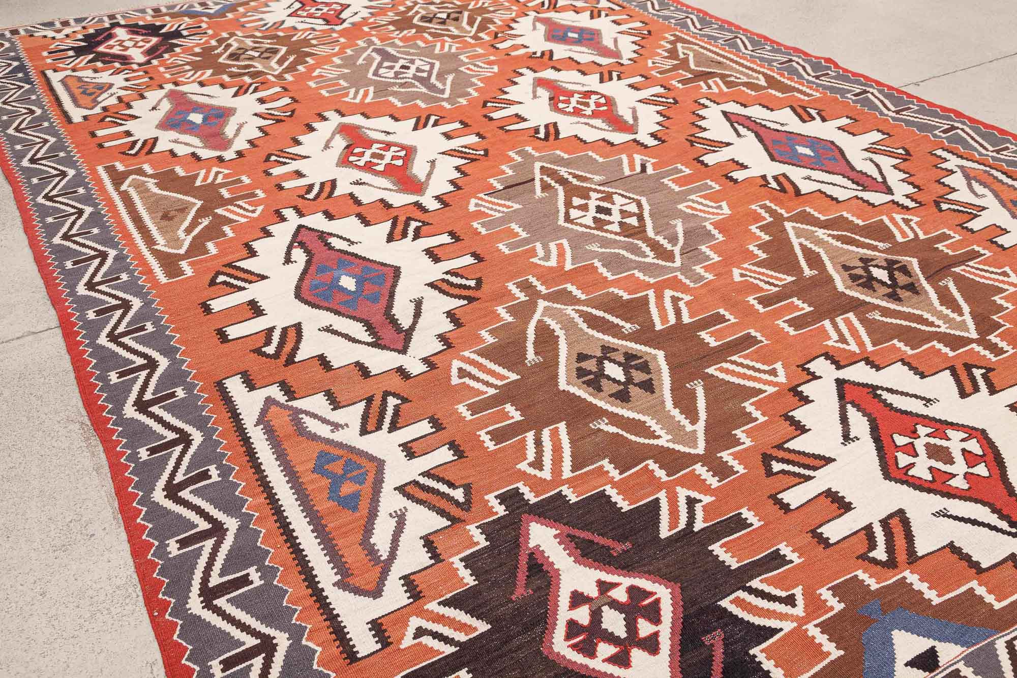 KUBA Vintage Kilim 252x168cm - Wild Heart Free Soul
