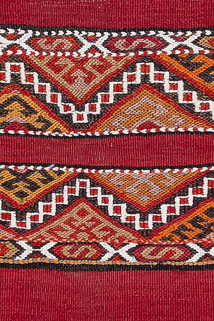 MARAS Vintage Kilim 104x109cm - Wild Heart Free Soul