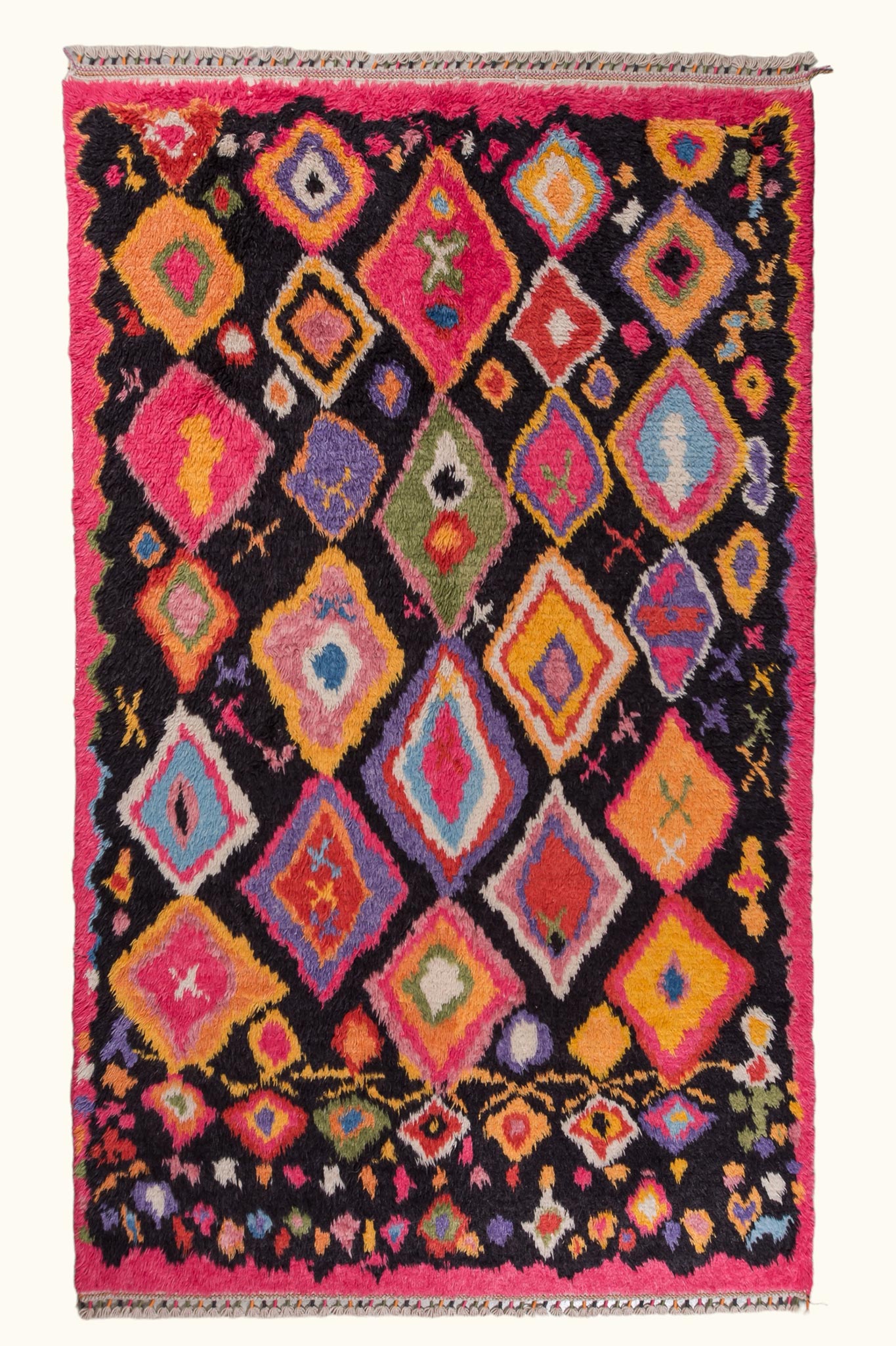 TÜLÜ Angora Shaggy Teppich 337x201cm - Wild Heart Free Soul