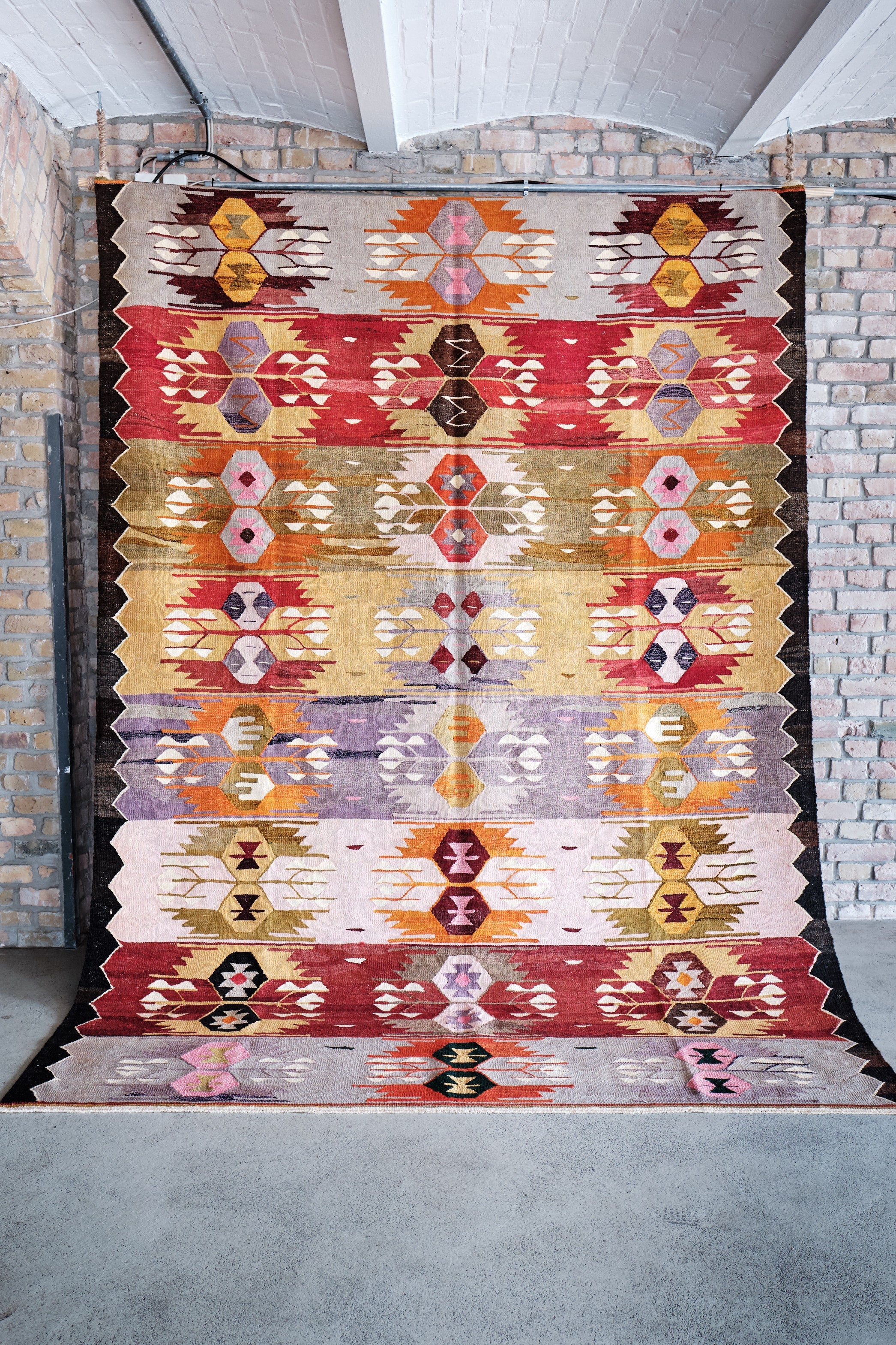 Vintage Kilim Anatolia 325x226cm - Wild Heart Free Soul