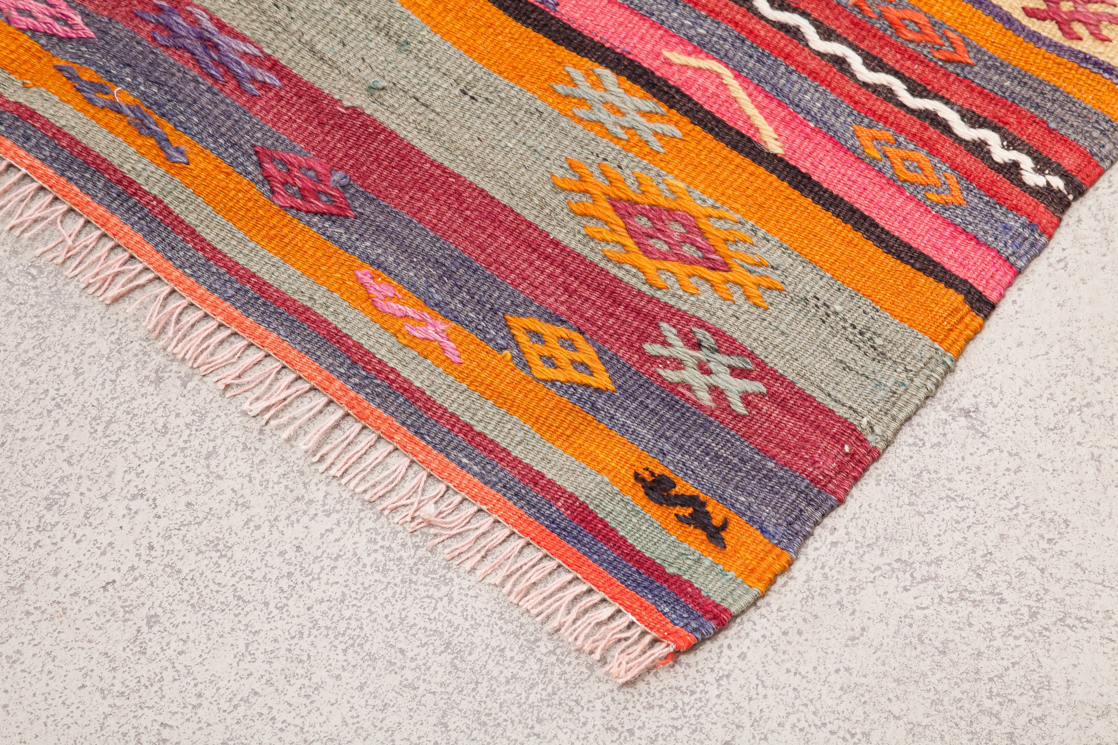 Vintage Kilim Denizli 214x146cm - Wild Heart Free Soul