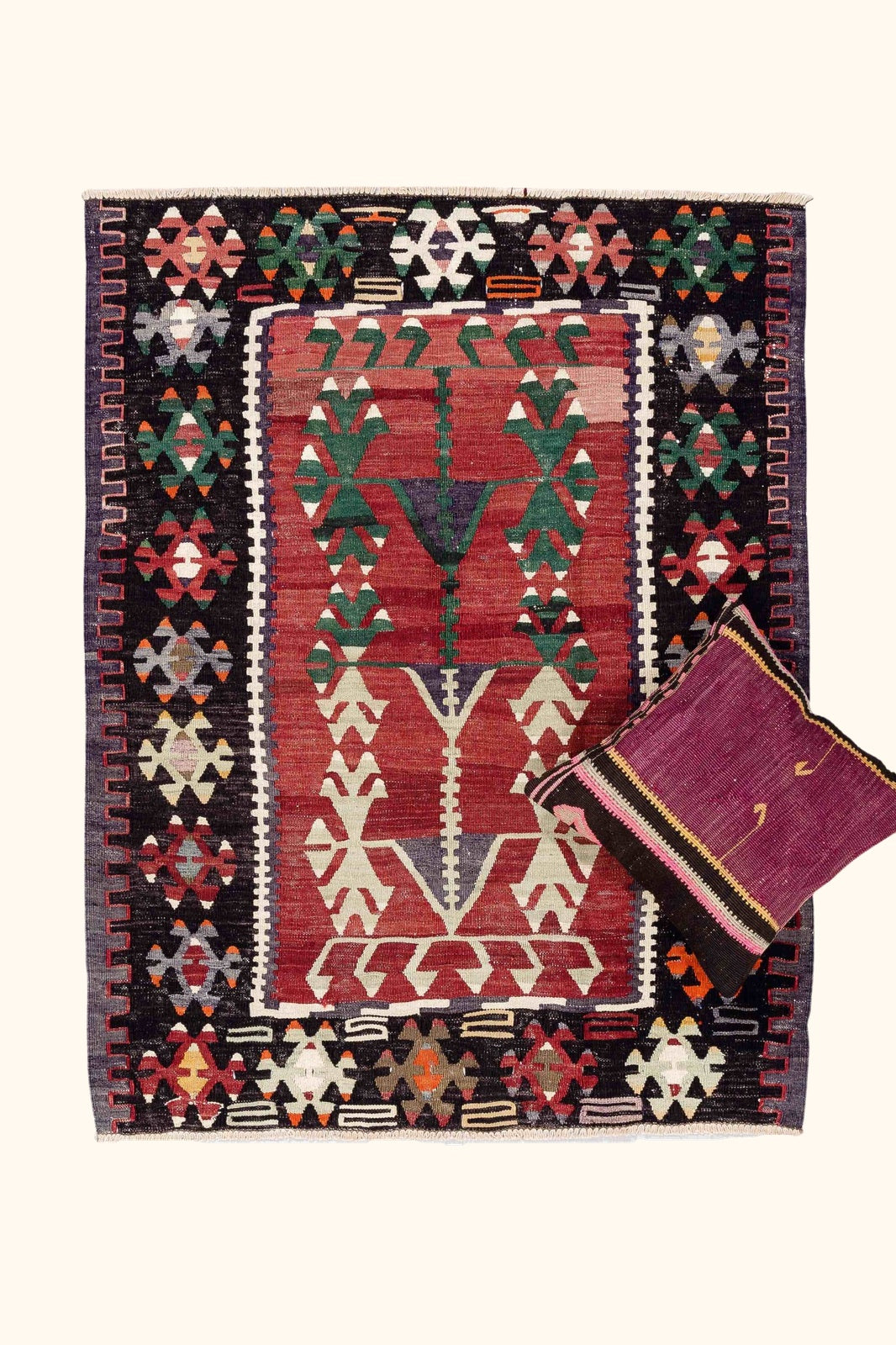 Vintage Kilim 1970s, Usak/Anatolia (129x100cm)