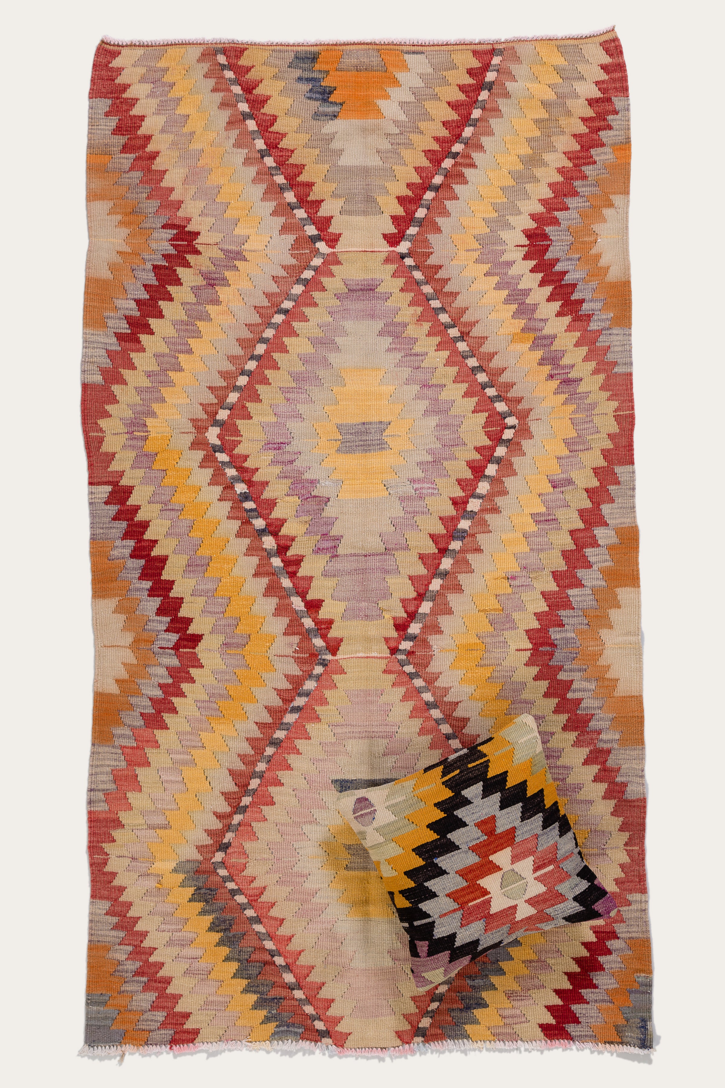 Vintage Kilim 1960s, Tavas/Anatolia (187x183cm) - Wild Heart Free Soul
