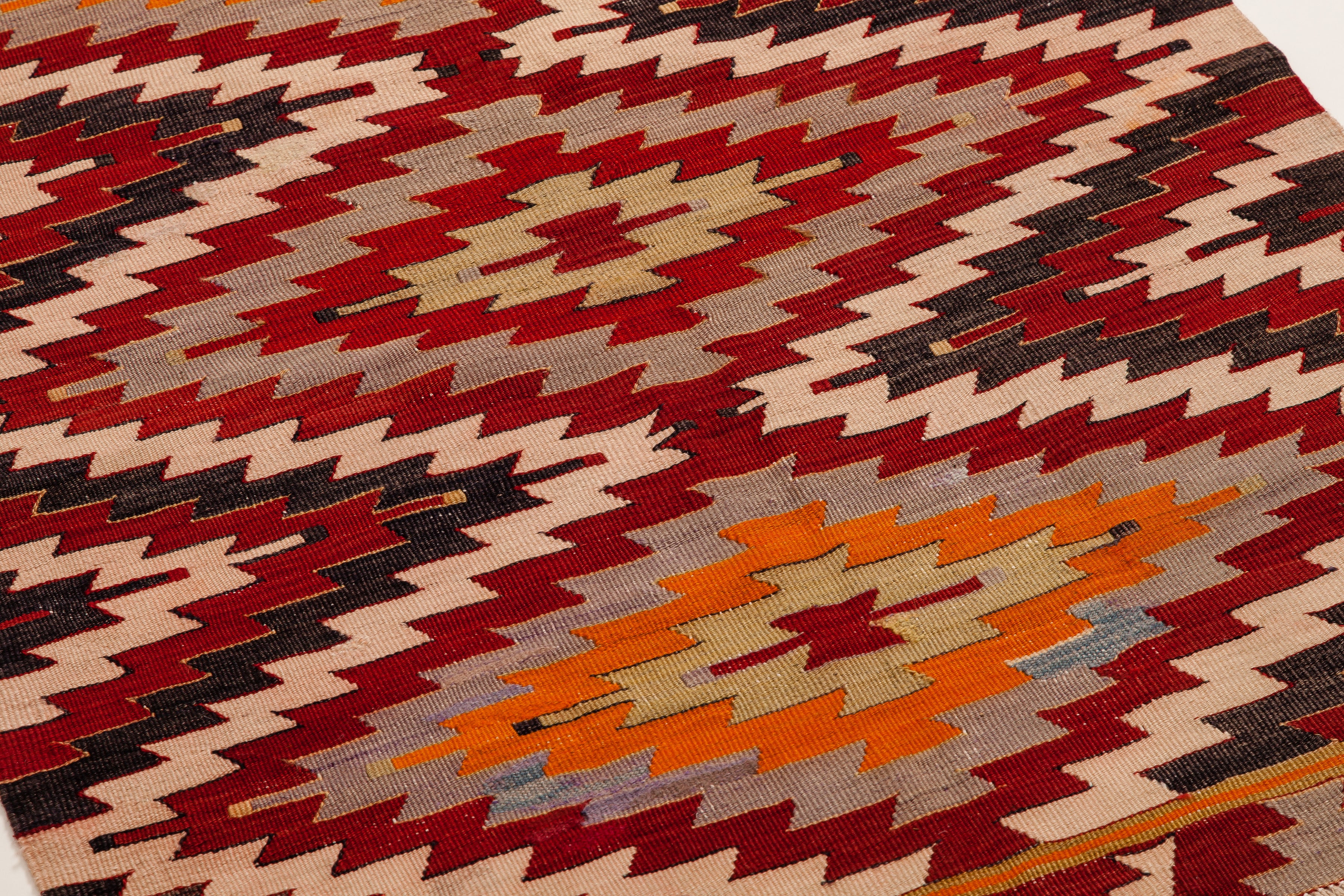 Vintage kilim "Acipayam" 105x85