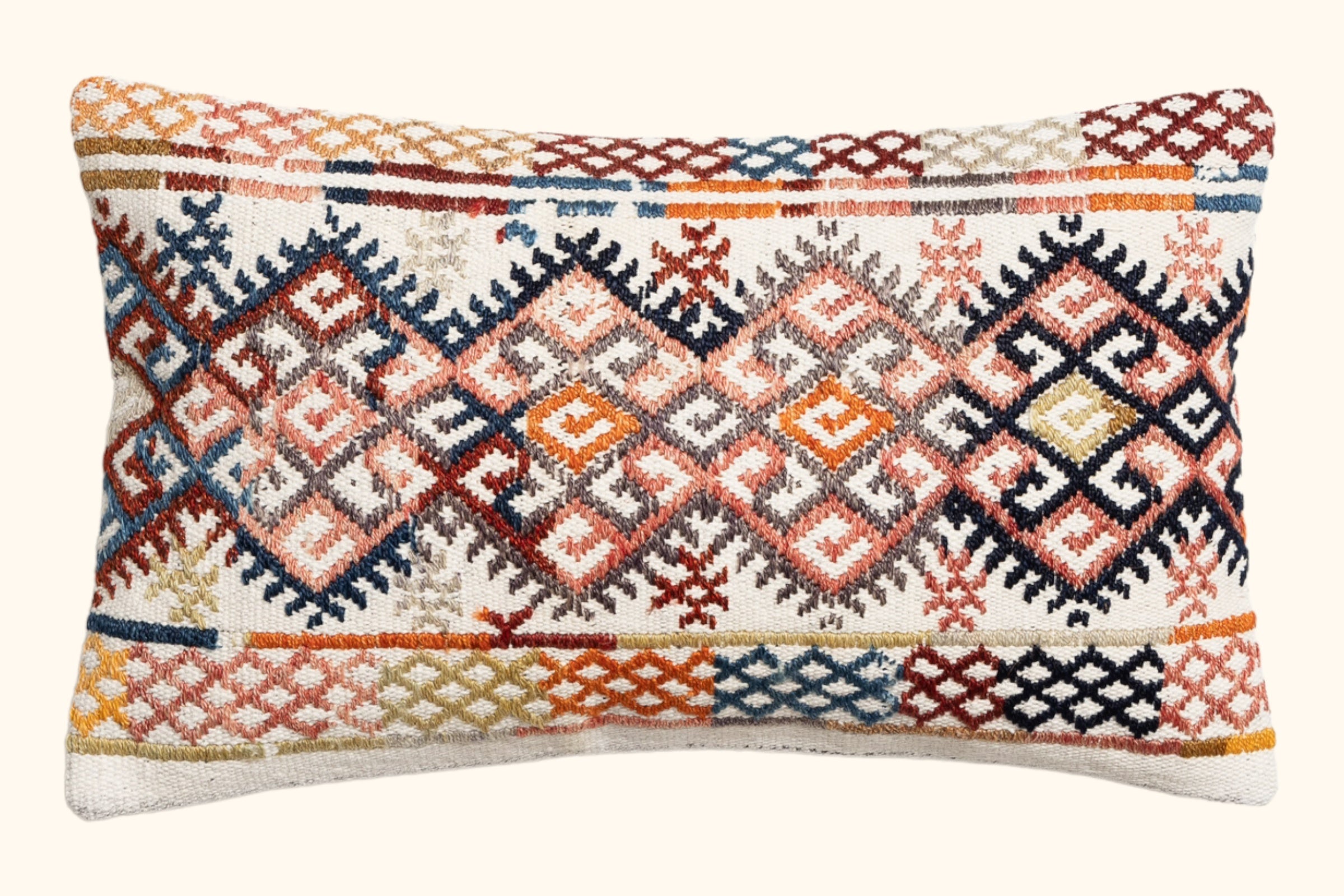 Kelim Kissen Acarbegüm 50x30cm